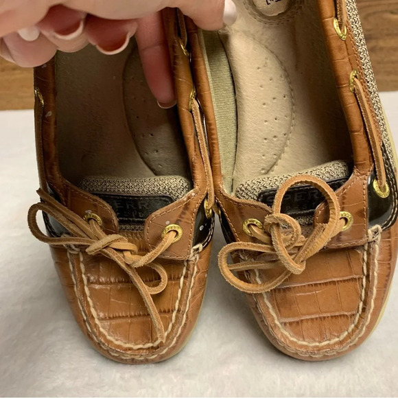 Sperry Topsiders size 6.5M brown/cream leather ties some cracking on the sides - Picture 6 of 10